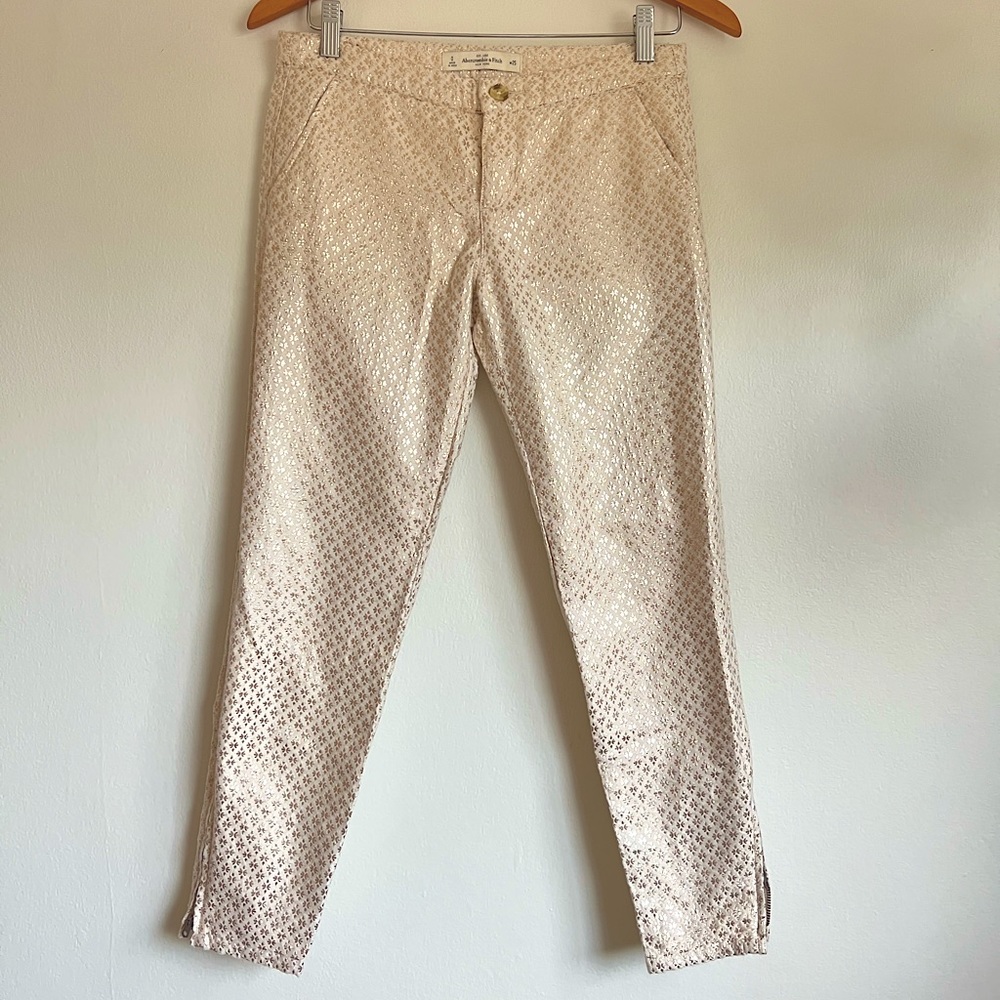 ❤️‍🔥SOLD❤️‍🔥 ✨Shine Like Royalty Pants ✨